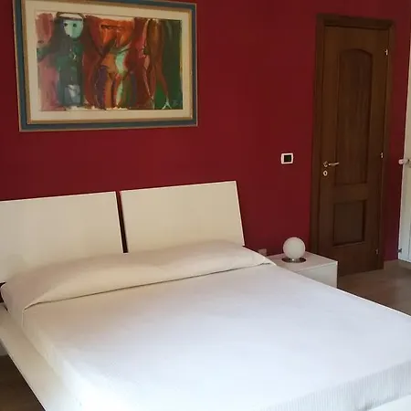 Def House B&B 레조디칼라브리아