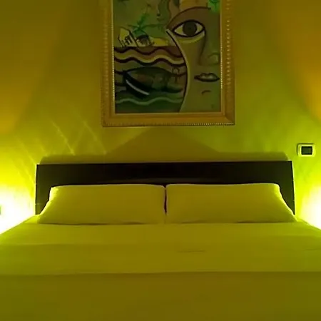 Def House 3*