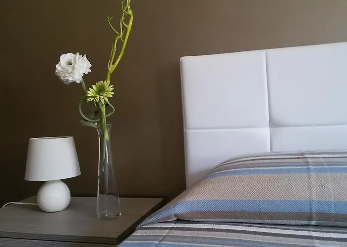 Bed and Breakfast Def House