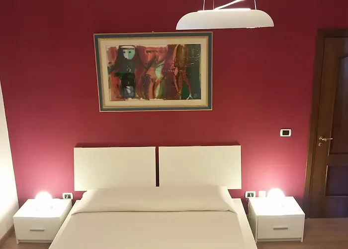 Bed and Breakfast Def House 3*