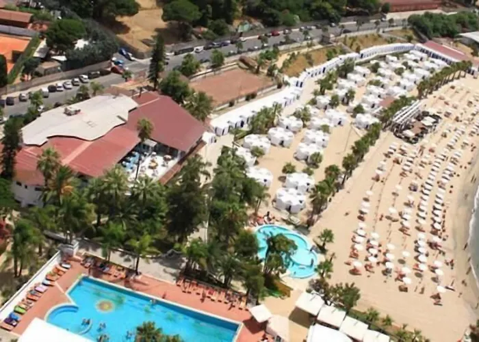 Def House Bed and Breakfast Ρέτζιο ντι Καλάμπρια